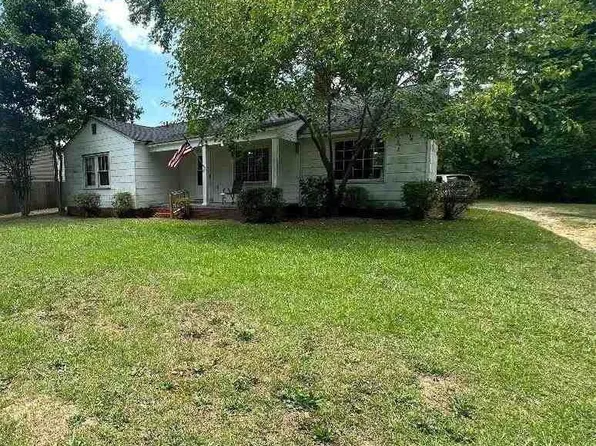 1313 Pineland Dr, Florence, SC 29505