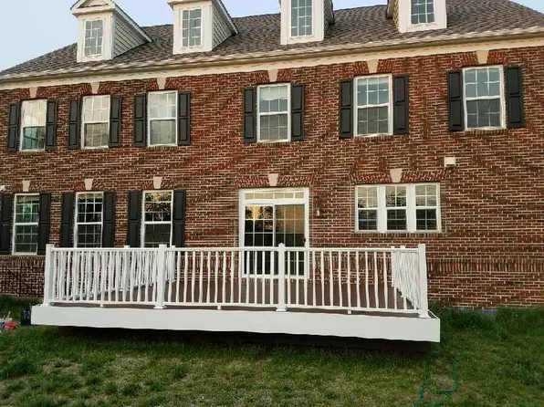 9202 Birch Crest Way, Lorton, VA 22079