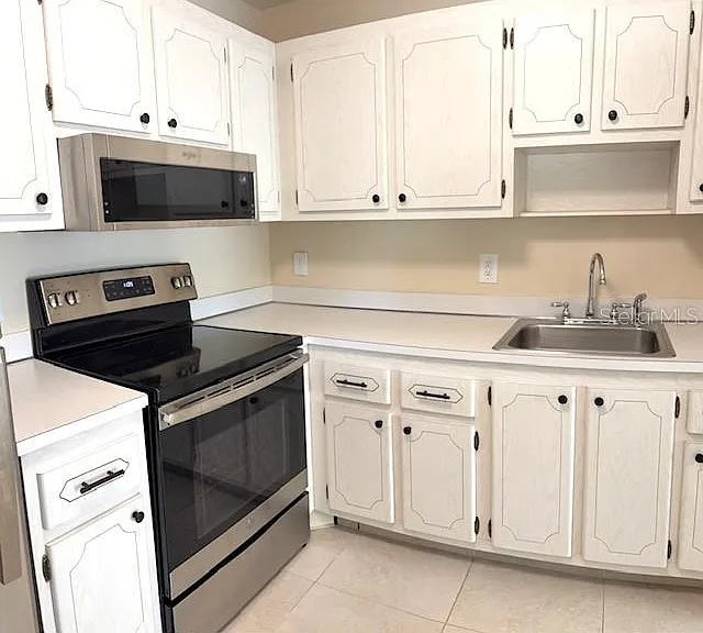 302 Canton Ct #62 — Photo 9