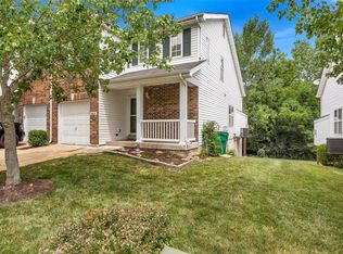 6825 Eagles Landing Ct, Pacific, MO 63069
