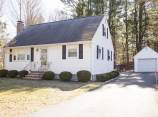 362 Dedham St, Wrentham, MA 02093