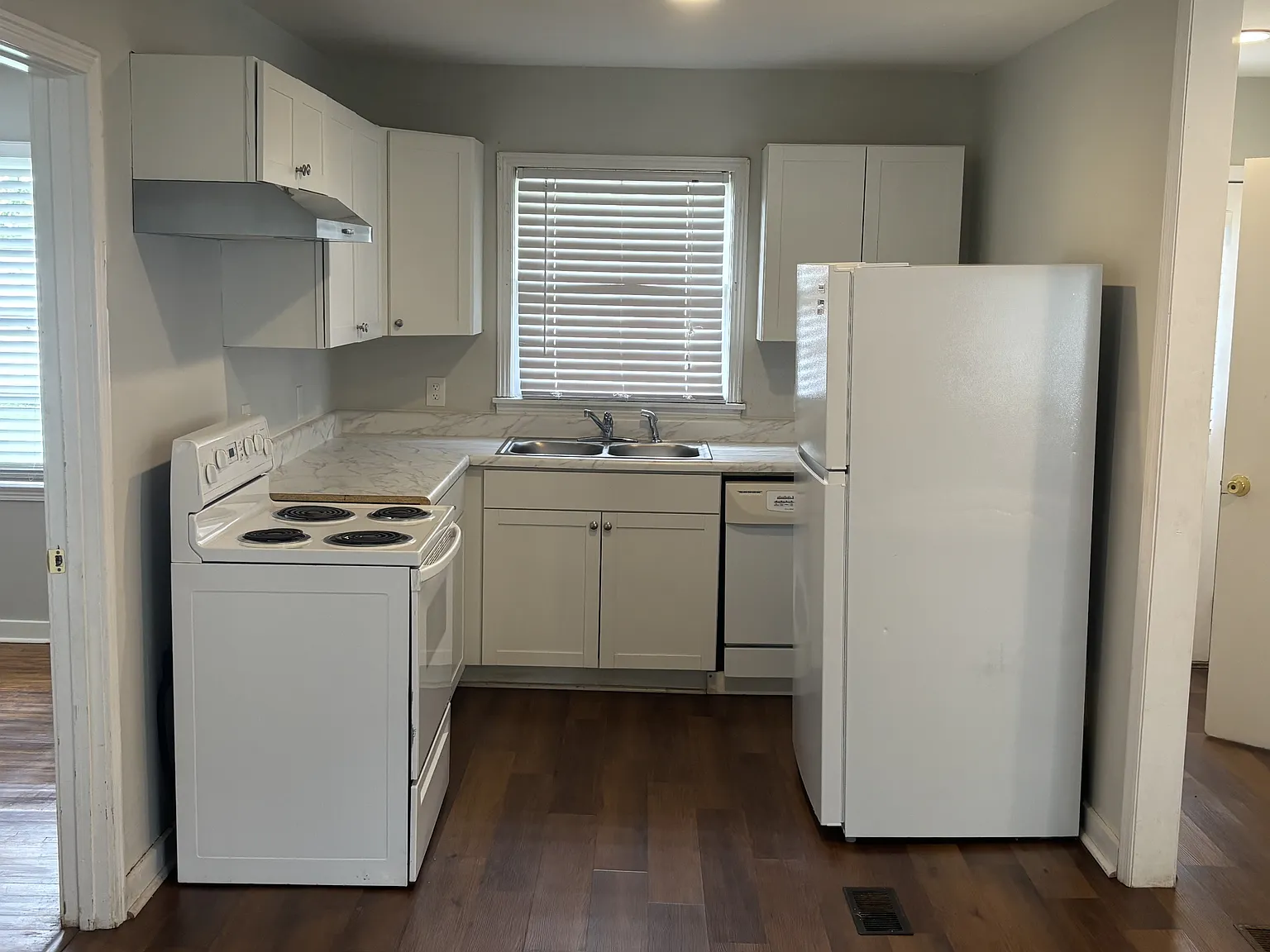 312 Orange Circle - 1 — Photo 4