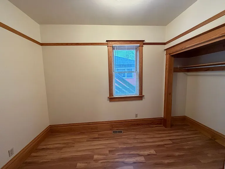 800 S 9th St — Photo 15