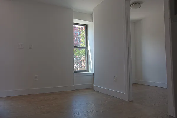 Rented by REAL New York | media 15