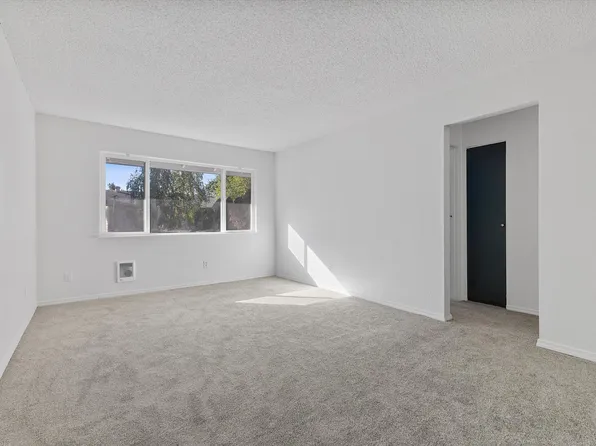 Green Tree Apartments