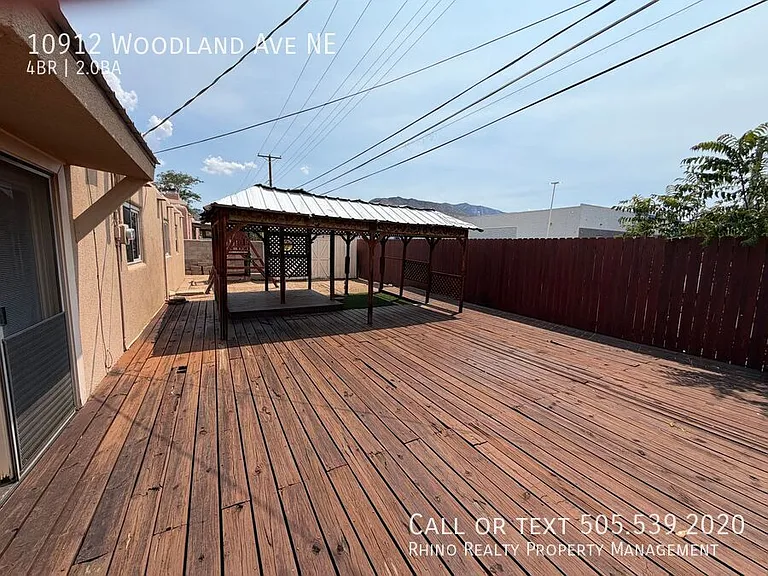 10912 Woodland Ave NE — Photo 20