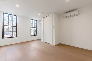 Rented by Modern Spaces