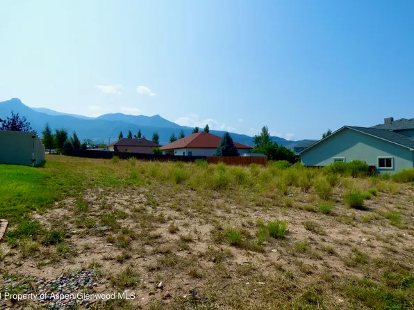 64 Talon Trl, Parachute, CO 81635