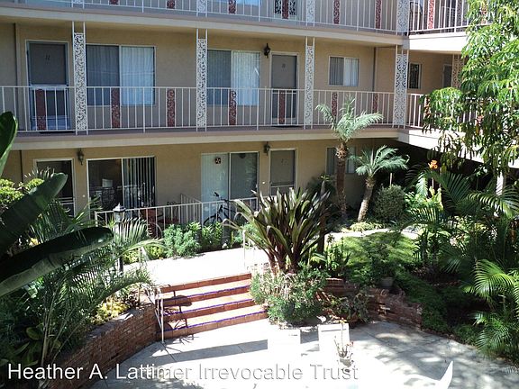 3rd image of 1633 Diamond St APT 41