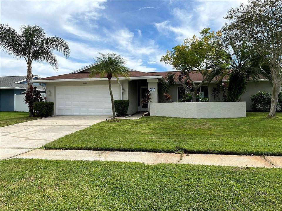 1st image of 2339 Hawthorne Dr