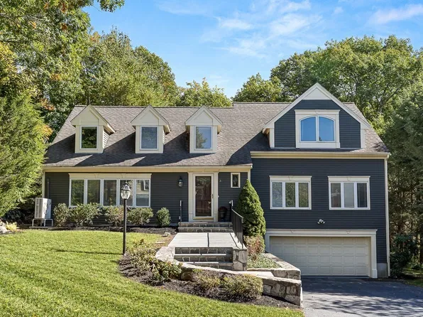 21 Amberwood Dr, Winchester, MA 01890