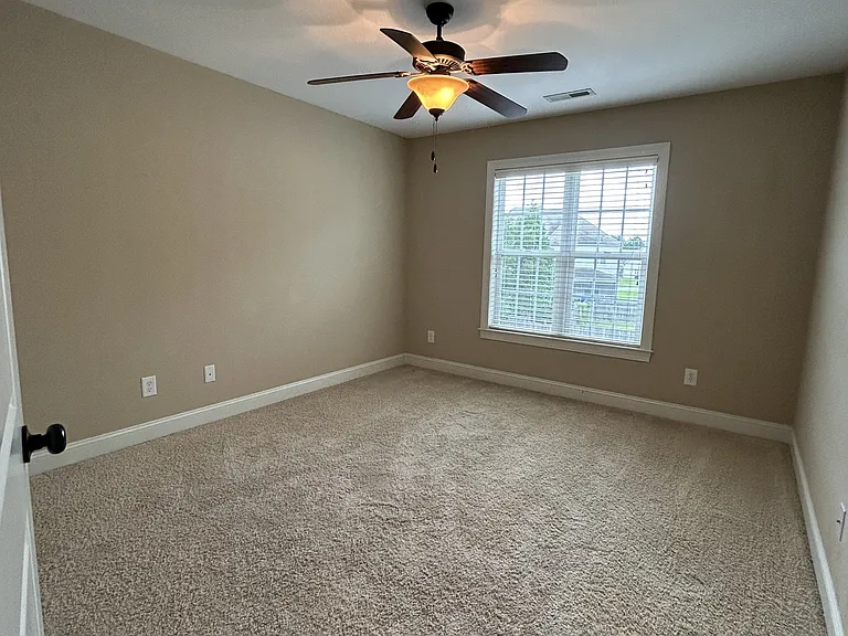 1629 Brook Hollow Dr #A — Photo 7