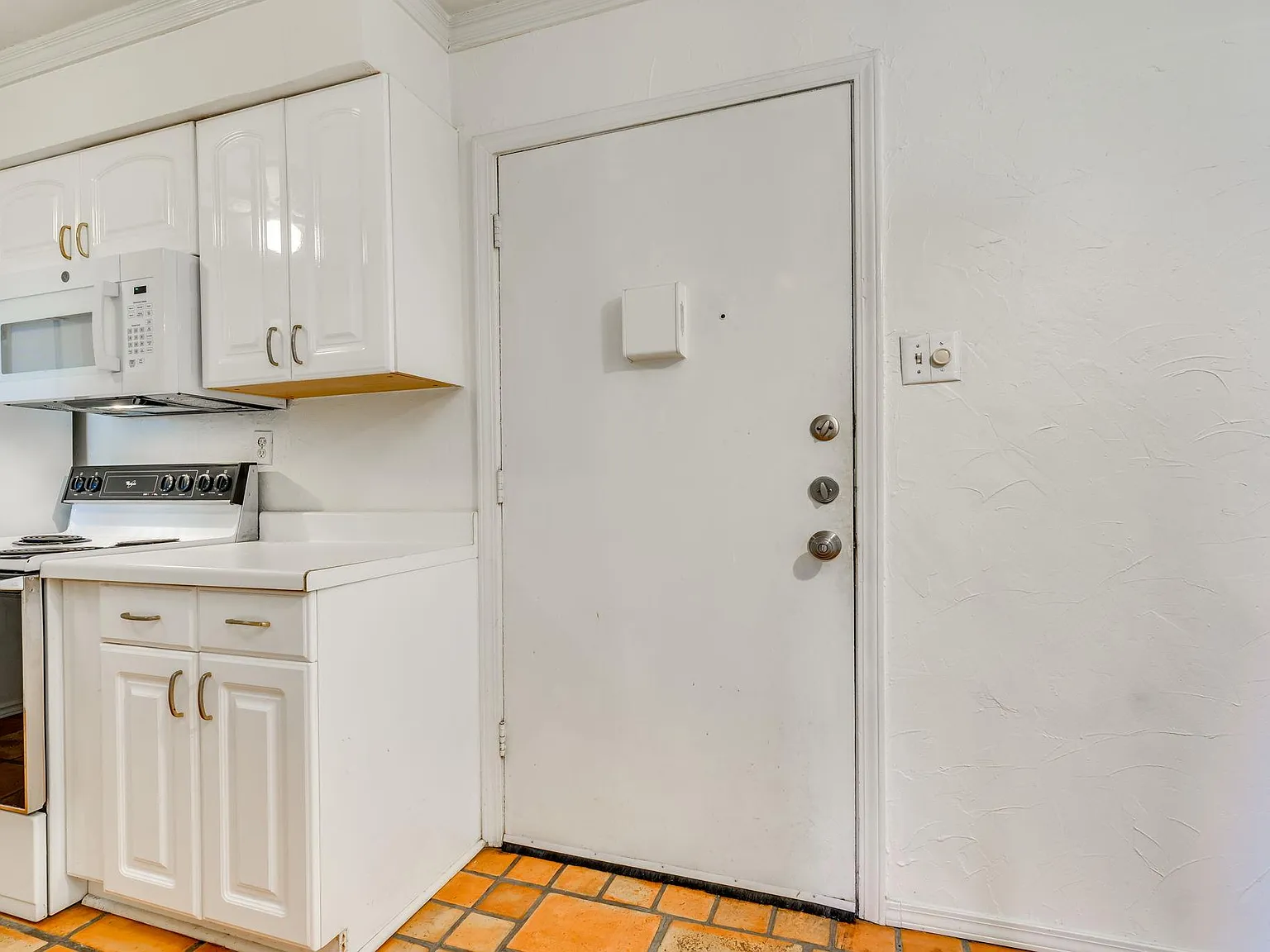 1 bed, 1.0 bath, 626 sqft, $1,100 — Photo 4
