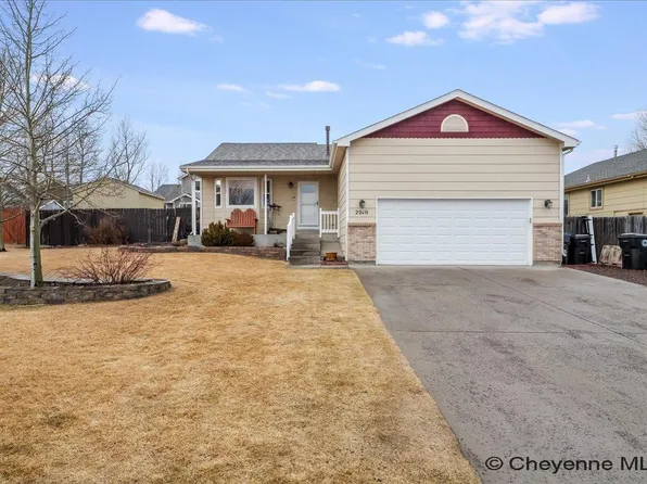 2010 Meadow Dr, Cheyenne, WY 82001