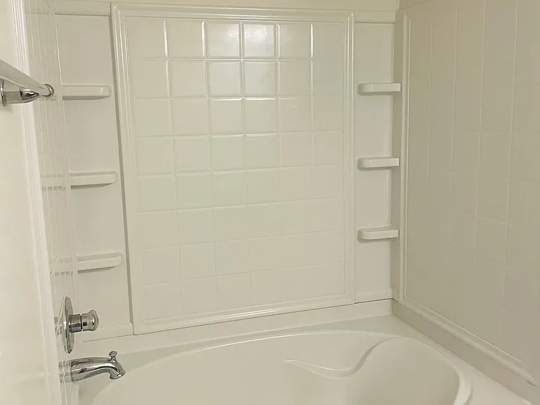 Clairmont at Chesterfield — Photo 70