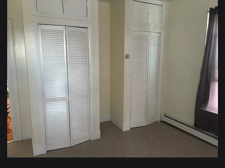 241 Washington St — Photo 11