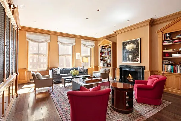 Sold by Sotheby's International Realty | media 3