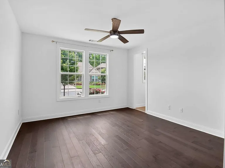 408 Cottonwood Cir — Photo 24