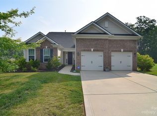 8536 Olde Stonegate Ln, Mint Hill, NC 28227