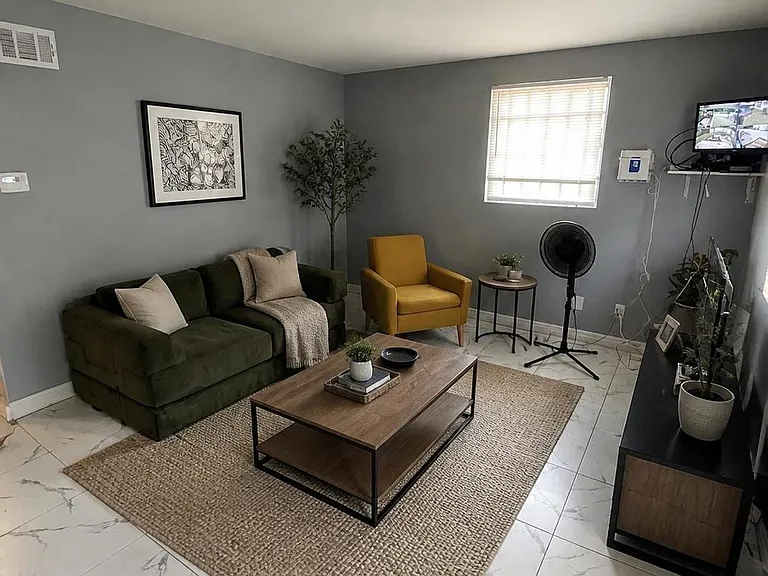 2553 Martha St #1-5 — Photo 36