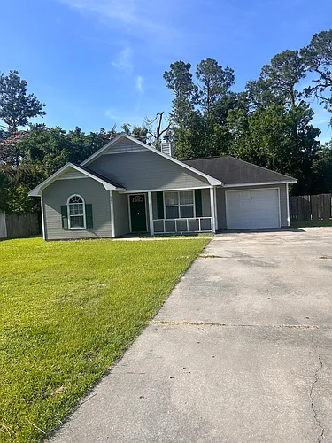 921 Pine Cone Cir Photo 1