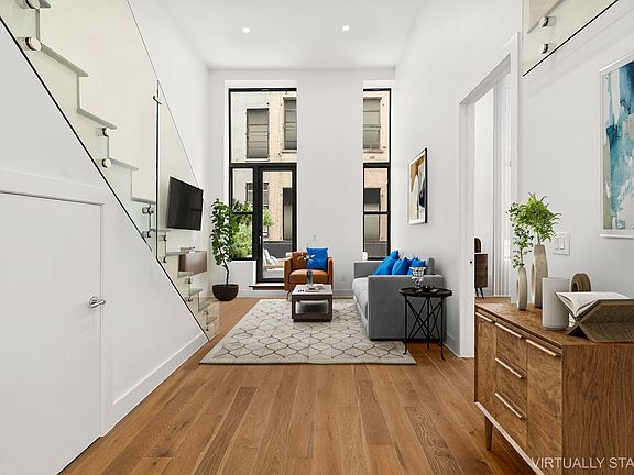 4th image of 112 4th Ave #1B