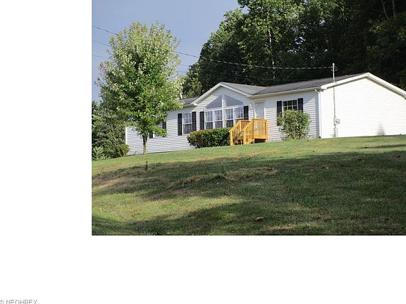 2nd image of 3200 Darlington Dr