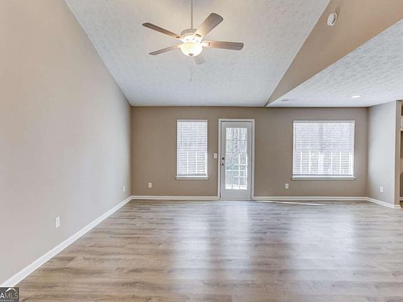 5th image of 614 Anns Way