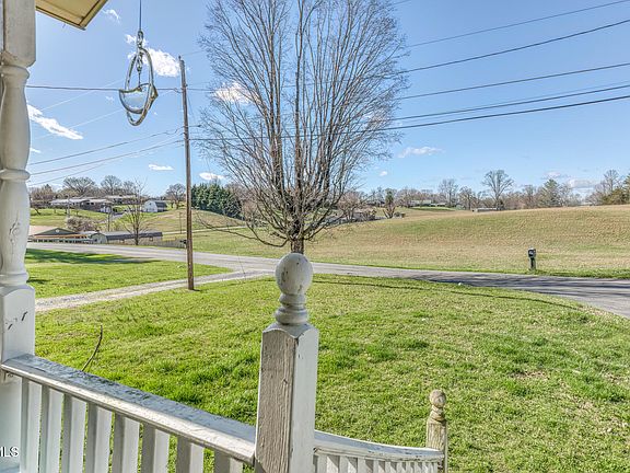 2nd image of 529 Jonesboro Rd