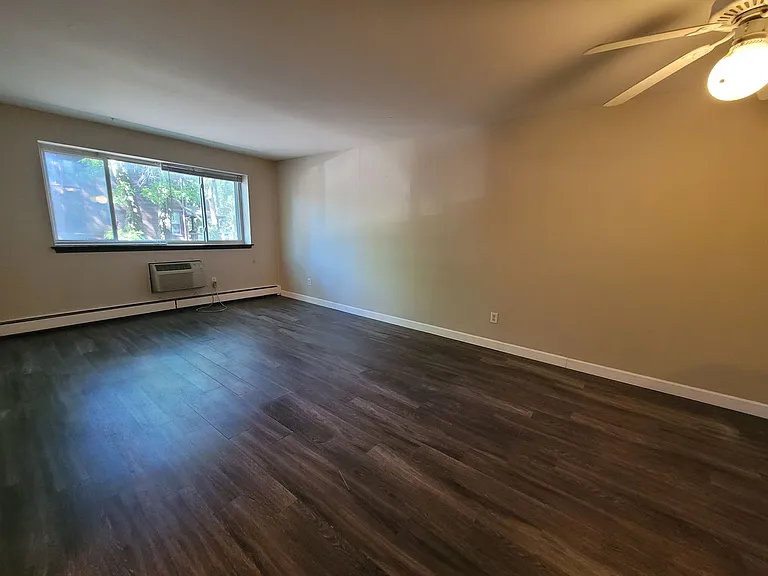 Ariel Place — Photo 18