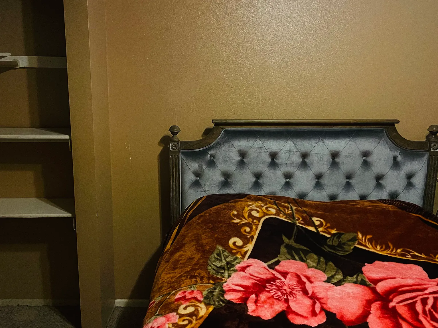 3 bed, 1589 sqft, $890 — Photo 2