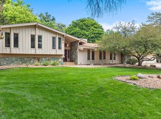 7105 Gleason Rd, Edina, MN 55439