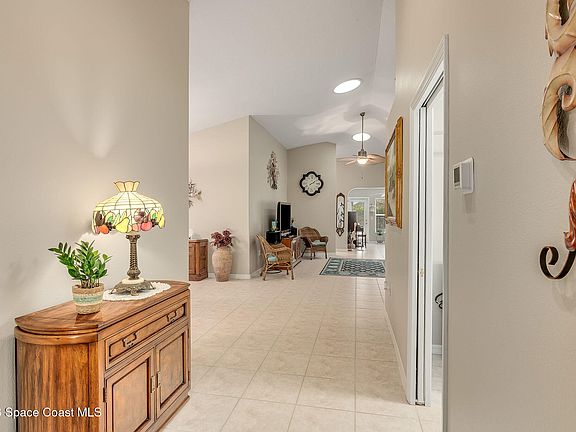 5th image of 6998 McGrady Dr