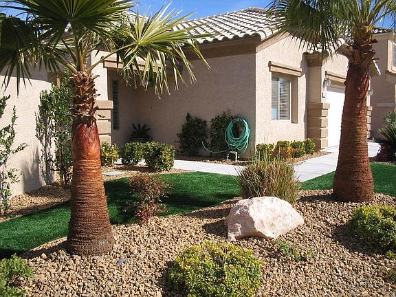 3rd image of 32 N Painted Mountain Dr