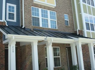 226 Dove Cottage Ln, Cary, NC 27519