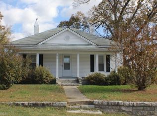 510 Kyle St, Mount Airy, NC 27030