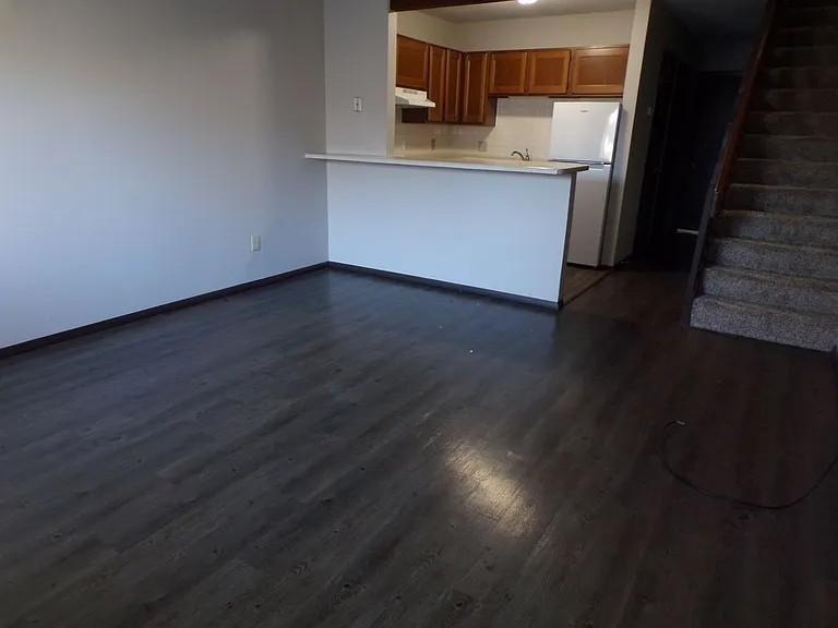 57 Village Ct #72 — Photo 1
