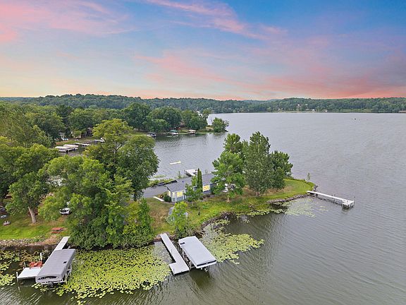 2nd image of 12218 Pickerel Point