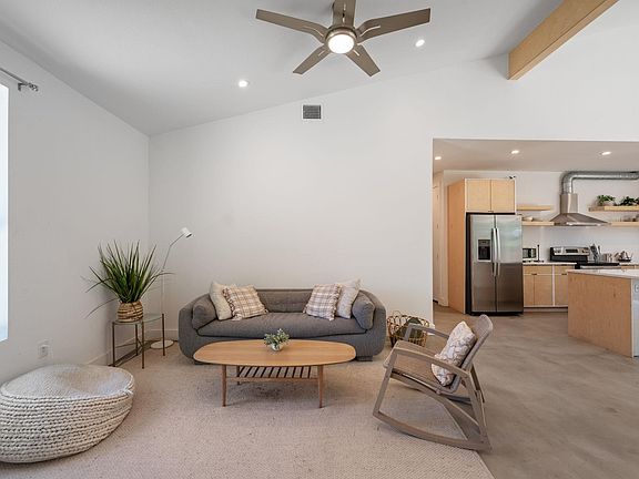 5th image of 508 Capitol Dr #1