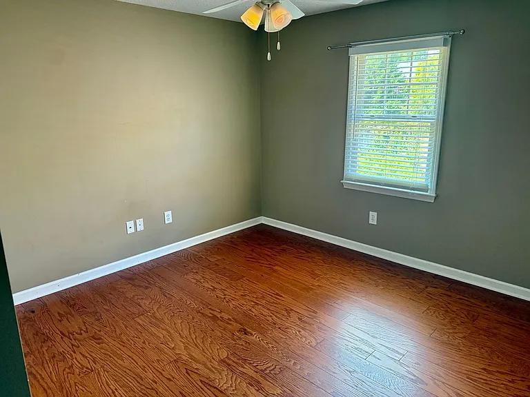 3053 Woodale Cir — Photo 13