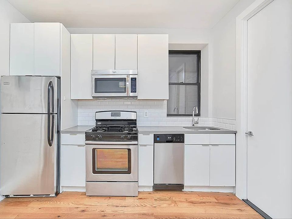1st image of 2092 Amsterdam Ave APT 2R