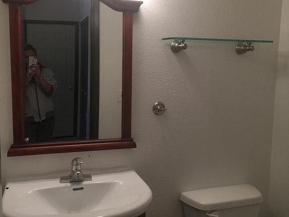 1/2 bath downstairs