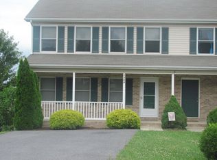1304 Goldfinch Dr, Harrisonburg, VA 22802