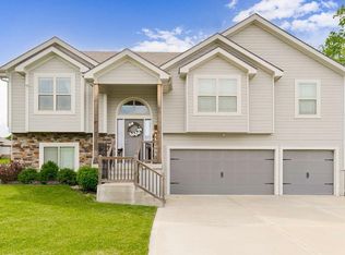 7900 N Askew Ave, Kansas City, MO 64119