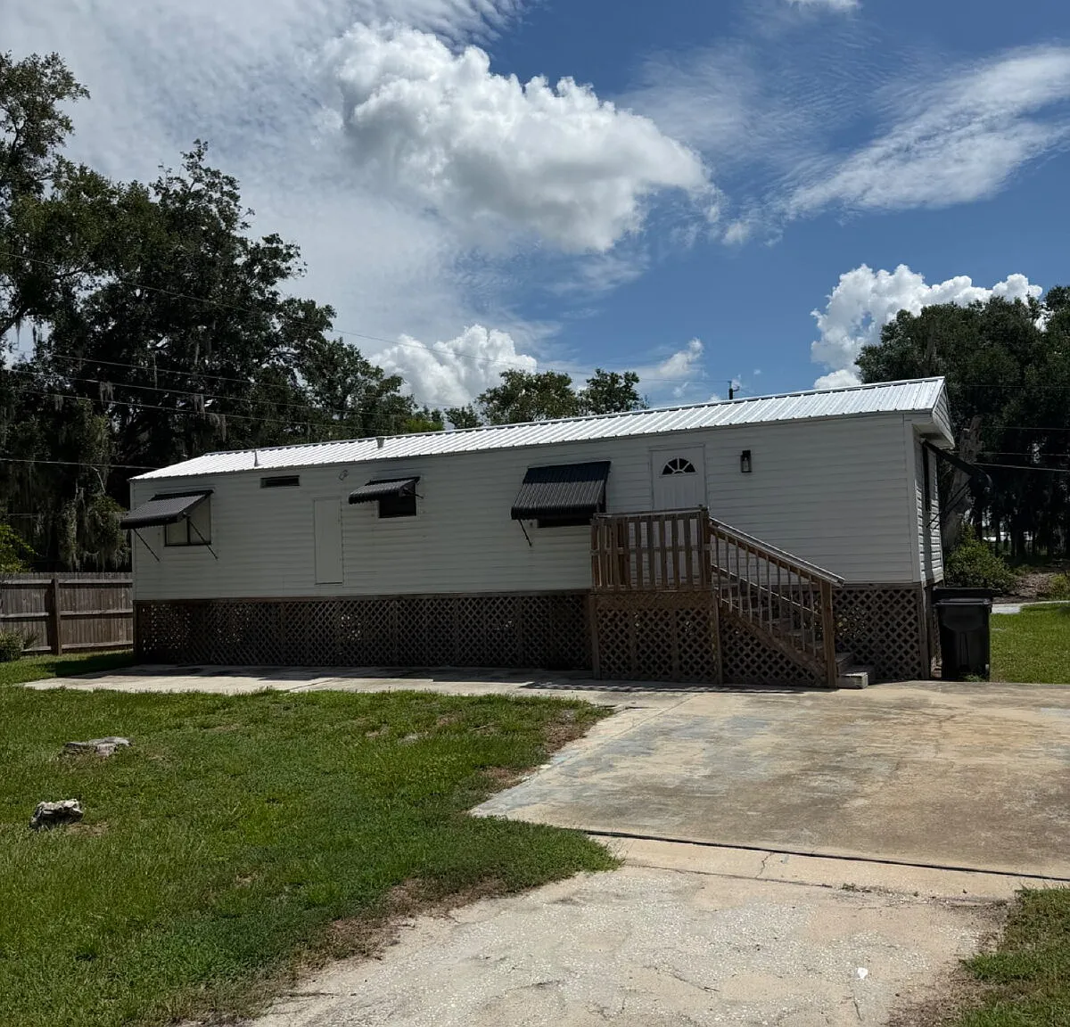 2 bed, 2.0 bath, 672 sqft, $1,360 — Photo 1