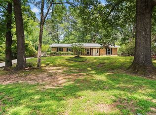 207 Whispering Pine Dr, Haughton, LA 71037