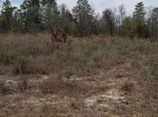 3388 Devonshire Dr, Chipley, FL 32428