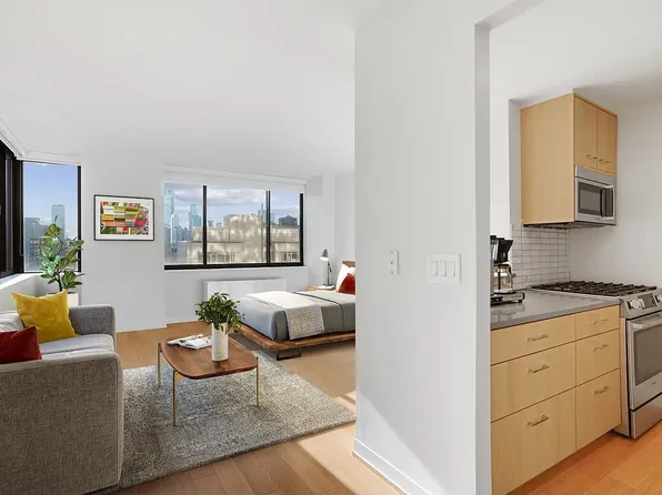 Columbus Cir #N7g, New York, NY 10019