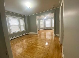 334 Bay View Ave #1, Providence, RI 02905