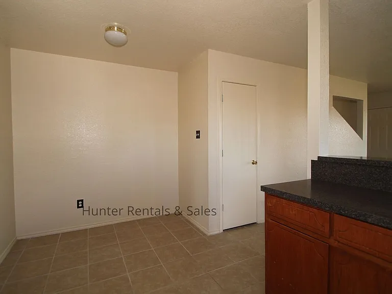 4400A Deek Dr — Photo 13